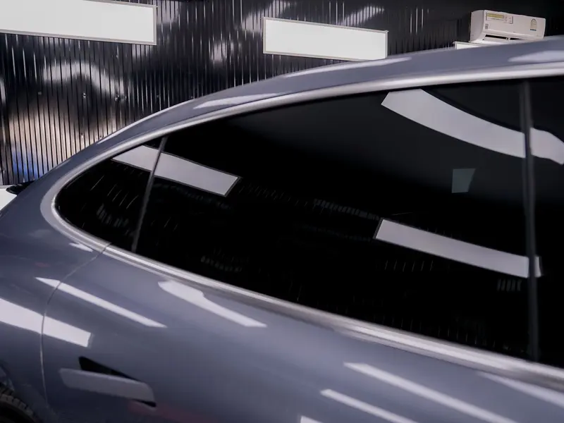 ติดฟิล์มกรองแสง