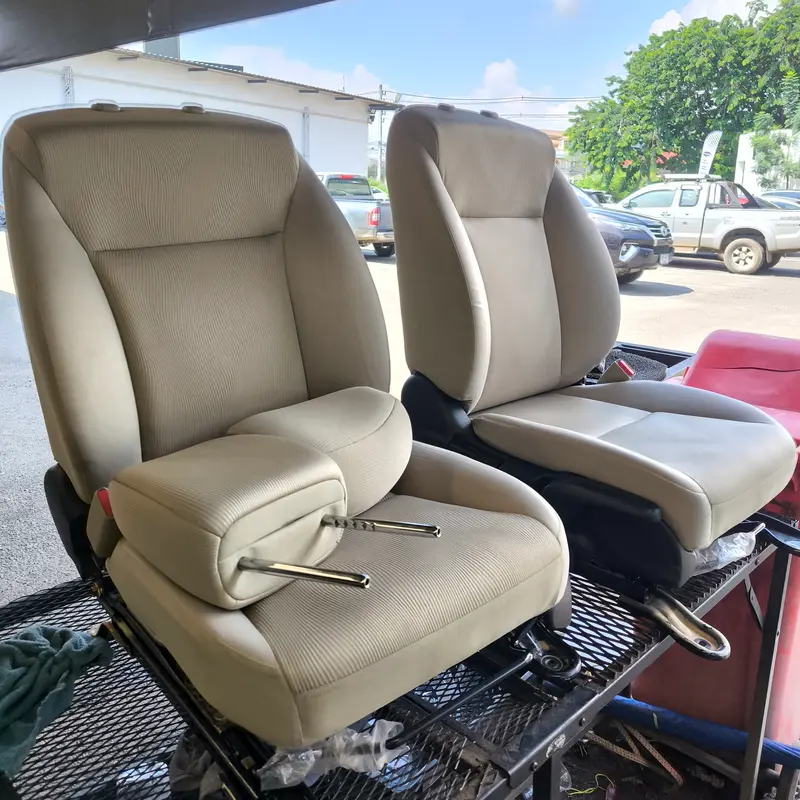 ฟอกเบาะและภายในรถ