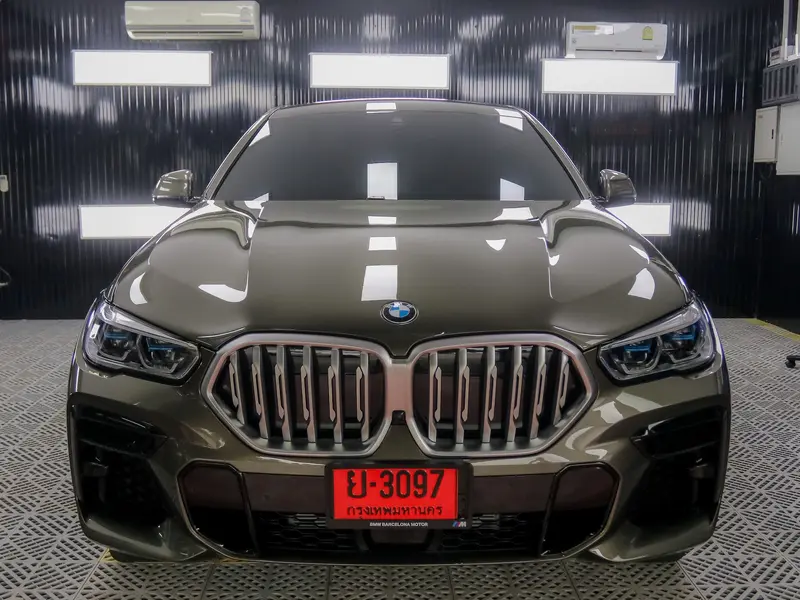 ติดฟิล์มกันรอยรถยนต์