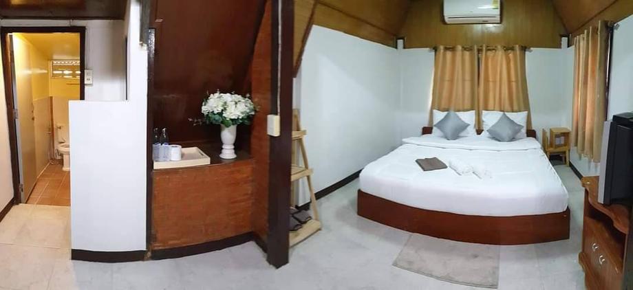 บ้านเทียนทอง 2 ท่าน