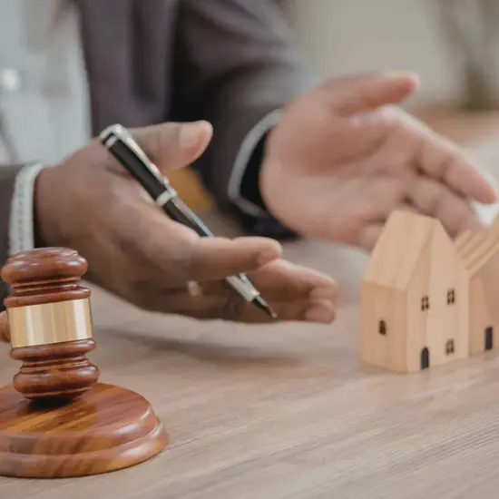 Real Estate Investment and Property Management การลงทุนในอสังหาริมทรัพย์และการบริหารจัดการทรัพย์สิน