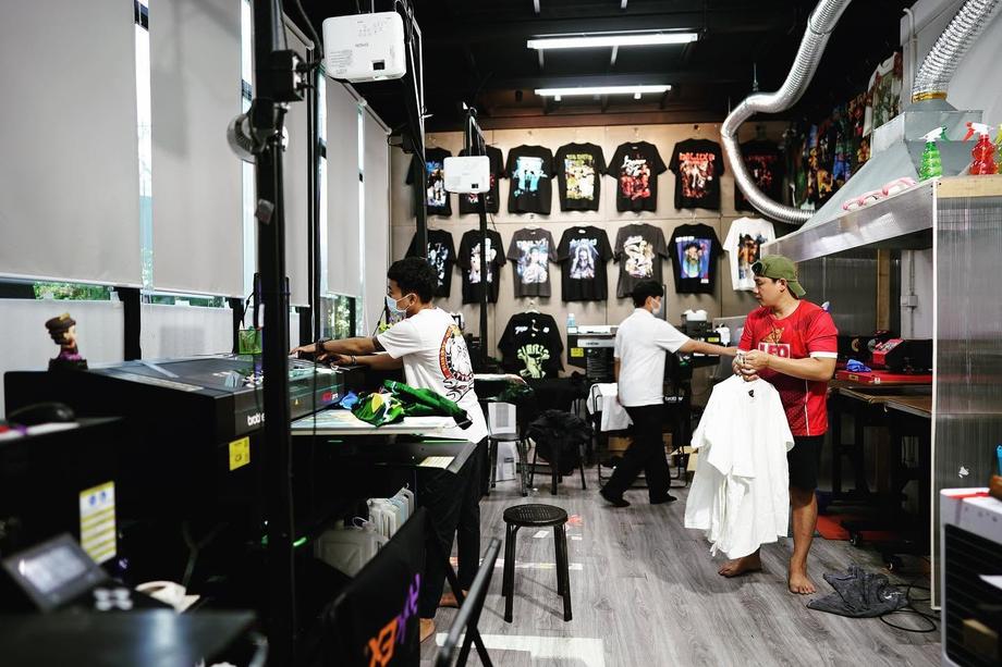 โรงงานสกรีนเสื้อ Premium-DTG ที่หางดง เชียงใหม่ พร้อมเครื่องพิมพ์ DTG คุณภาพสูง